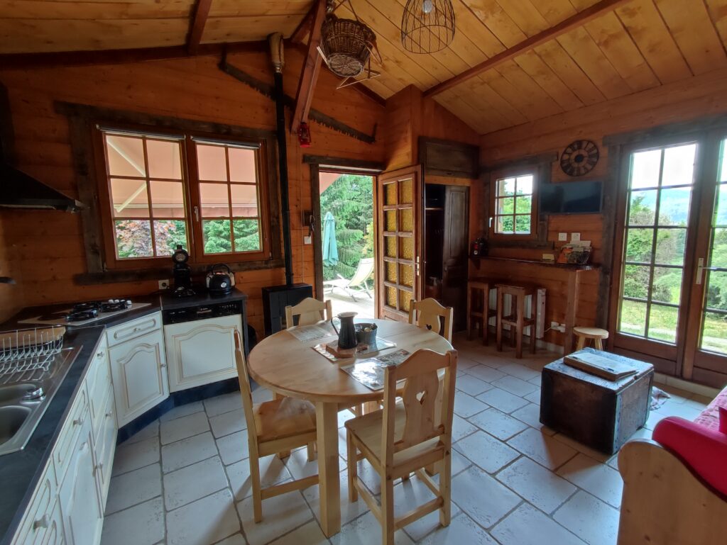 1761234949961 1761234949961